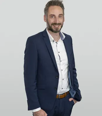 Porträt von Marcel Bernhardt (Mecklenburgische Versicherung) Porträt von Marcel Bernhardt (Mecklenburgische Versicherung)