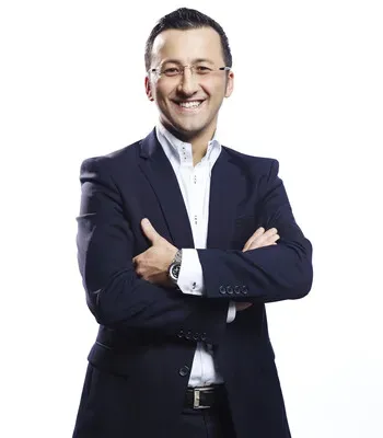 Porträt von Alattin Duman (Mecklenburgische Versicherung) Porträt von Alattin Duman (Mecklenburgische Versicherung)