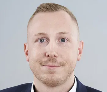 Porträt von Marcel Tober (Mecklenburgische Versicherung) Porträt von Marcel Tober (Mecklenburgische Versicherung)