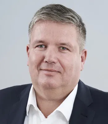 Porträt von Askan Tappe (Mecklenburgische Versicherung) Porträt von Askan Tappe (Mecklenburgische Versicherung)