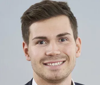 Porträt von Jorrit Thieme (Mecklenburgische Versicherung) Porträt von Jorrit Thieme (Mecklenburgische Versicherung)