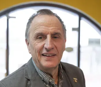 Porträt von Gerhard Baum (Mecklenburgische Versicherung) Porträt von Gerhard Baum (Mecklenburgische Versicherung)