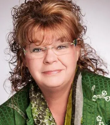 Porträt von Christine Grundmann (Mecklenburgische Versicherung) Porträt von Christine Grundmann (Mecklenburgische Versicherung)