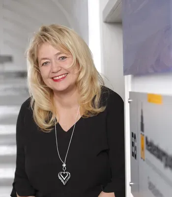 Porträt von Dagmar Gödde (Mecklenburgische Versicherung) Porträt von Dagmar Gödde (Mecklenburgische Versicherung)