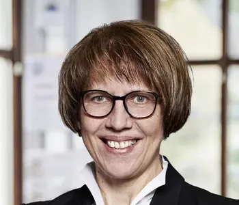 Porträt von Petra Schneider (Mecklenburgische Versicherung) Porträt von Petra Schneider (Mecklenburgische Versicherung)