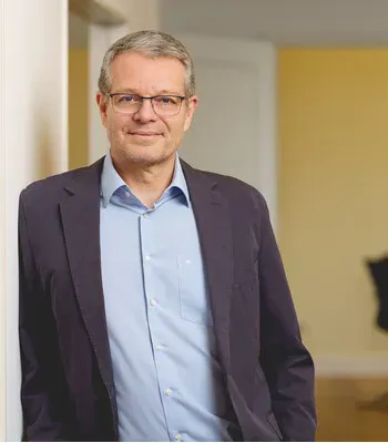 Porträt von Jan-Dirk Dehnke (Mecklenburgische Versicherung) Porträt von Jan-Dirk Dehnke (Mecklenburgische Versicherung)