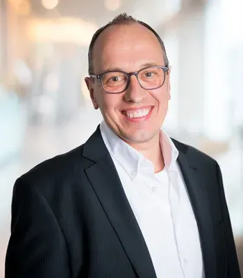 Porträt von Jan Koch (Mecklenburgische Versicherung) Porträt von Jan Koch (Mecklenburgische Versicherung)