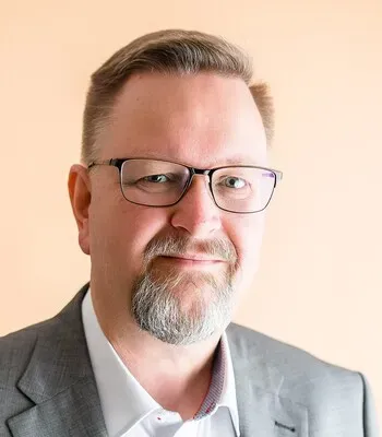 Porträt von Jens Bera (Mecklenburgische Versicherung) Porträt von Jens Bera (Mecklenburgische Versicherung)