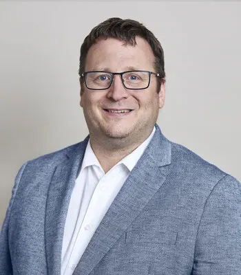 Porträt von Dr. Johannes Henrich (Mecklenburgische Versicherung) Porträt von Dr. Johannes Henrich (Mecklenburgische Versicherung)