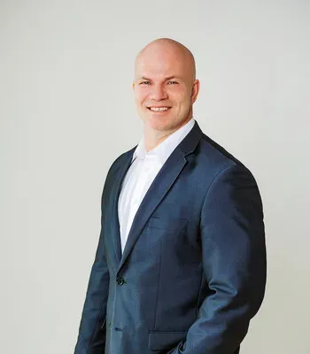 Porträt von Kay Uwe Rautenberg (Mecklenburgische Versicherung) Porträt von Kay Uwe Rautenberg (Mecklenburgische Versicherung)