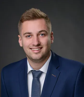 Porträt von Kevin Hartmann (Mecklenburgische Versicherung) Porträt von Kevin Hartmann (Mecklenburgische Versicherung)