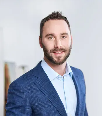 Porträt von Kevin Knetsch (Mecklenburgische Versicherung) Porträt von Kevin Knetsch (Mecklenburgische Versicherung)