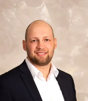 Porträt von Lars Brauer (Mecklenburgische Versicherung) Porträt von Lars Brauer (Mecklenburgische Versicherung)