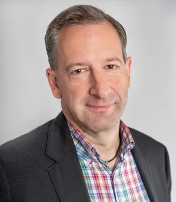 Porträt von Matthias Bayer (Mecklenburgische Versicherung) Porträt von Matthias Bayer (Mecklenburgische Versicherung)