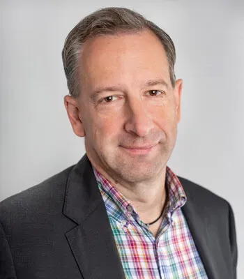 Porträt von Matthias Bayer (Mecklenburgische Versicherung) Porträt von Matthias Bayer (Mecklenburgische Versicherung)