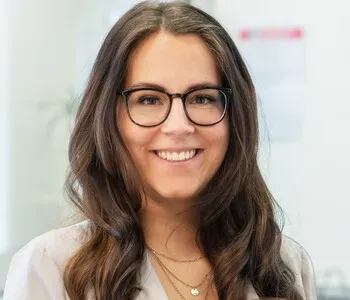 Porträt von Janine Zeidler (Mecklenburgische Versicherung) Porträt von Janine Zeidler (Mecklenburgische Versicherung)