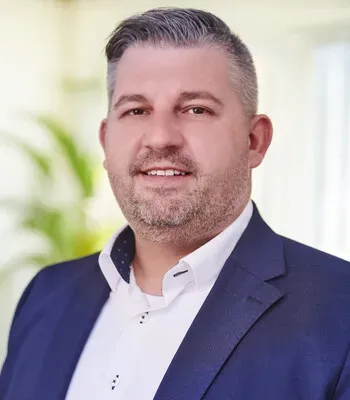 Porträt von Mirko Neumann (Mecklenburgische Versicherung) Porträt von Mirko Neumann (Mecklenburgische Versicherung)