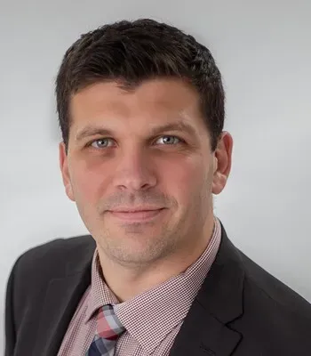 Porträt von René Stüdemann (Mecklenburgische Versicherung) Porträt von René Stüdemann (Mecklenburgische Versicherung)