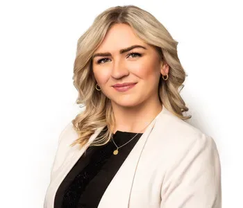 Porträt von Constanze Gerth (Mecklenburgische Versicherung) Porträt von Constanze Gerth (Mecklenburgische Versicherung)