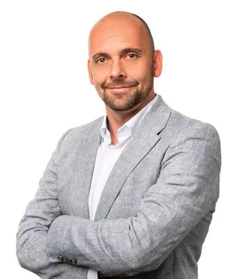 Porträt von Ronald Saß (Mecklenburgische Versicherung) Porträt von Ronald Saß (Mecklenburgische Versicherung)