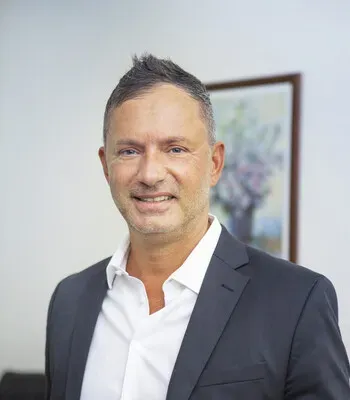 Porträt von Ronny Thomisch (Mecklenburgische Versicherung) Porträt von Ronny Thomisch (Mecklenburgische Versicherung)