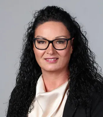 Porträt von Sabrina Dülsner (Mecklenburgische Versicherung) Porträt von Sabrina Dülsner (Mecklenburgische Versicherung)