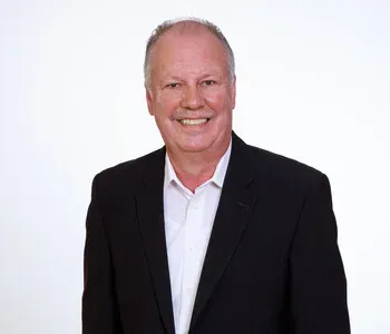 Porträt von Udo Weippert (Mecklenburgische Versicherung) Porträt von Udo Weippert (Mecklenburgische Versicherung)