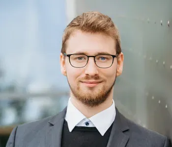 Porträt von Lucas Borkowski (Mecklenburgische Versicherung) Porträt von Lucas Borkowski (Mecklenburgische Versicherung)