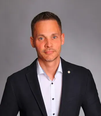 Porträt von Sven Schmidt (Mecklenburgische Versicherung) Porträt von Sven Schmidt (Mecklenburgische Versicherung)