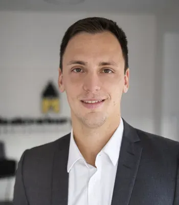 Porträt von Thorben Trebing (Mecklenburgische Versicherung) Porträt von Thorben Trebing (Mecklenburgische Versicherung)