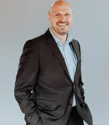 Porträt von Walter Brunner (Mecklenburgische Versicherung) Porträt von Walter Brunner (Mecklenburgische Versicherung)